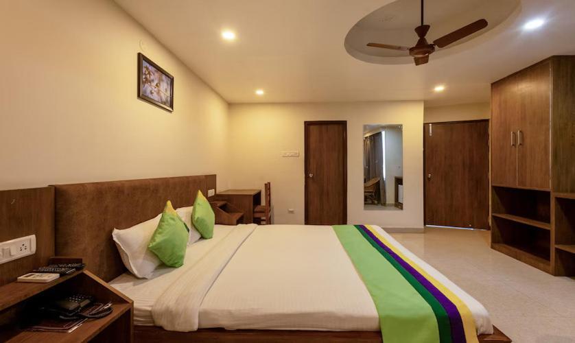 Swagatam Inn, 5 Minutes Walk From Guwahati Railway Station Dış mekan fotoğraf